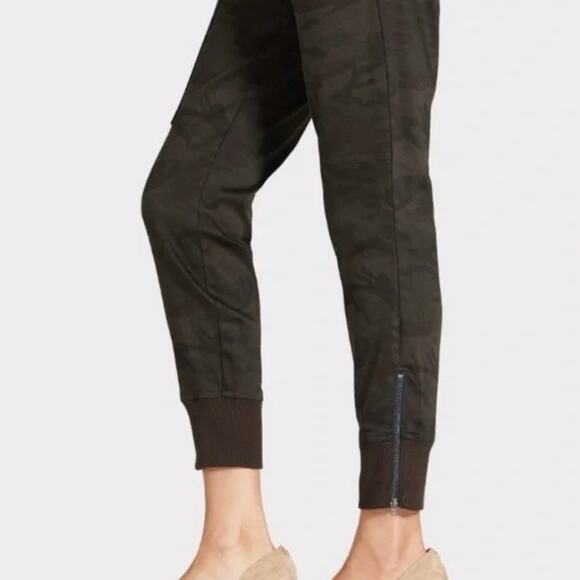 Level 99 Jolie Utility Jogger Pants Midnight Camo 26 - Picture 2 of 13